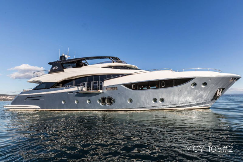 Monte Carlo Yachts спустила на воду второй корпус MCY 105
